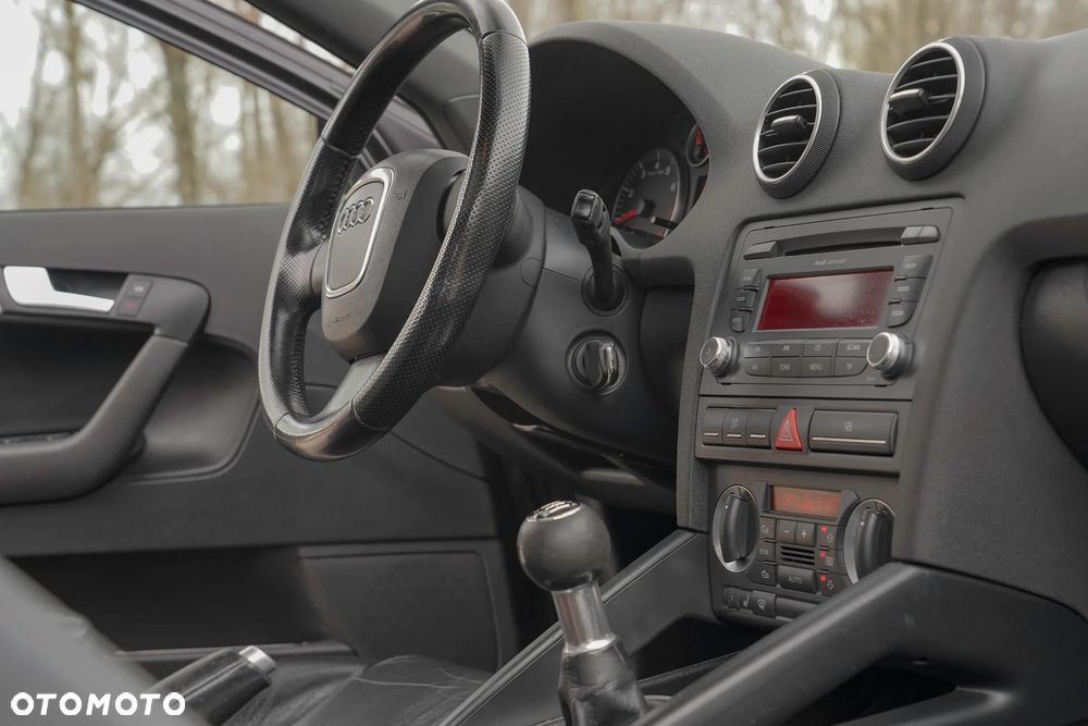 Audi A3 Sportback 1.8 TFSI S line Sportpaket (plus) - 12