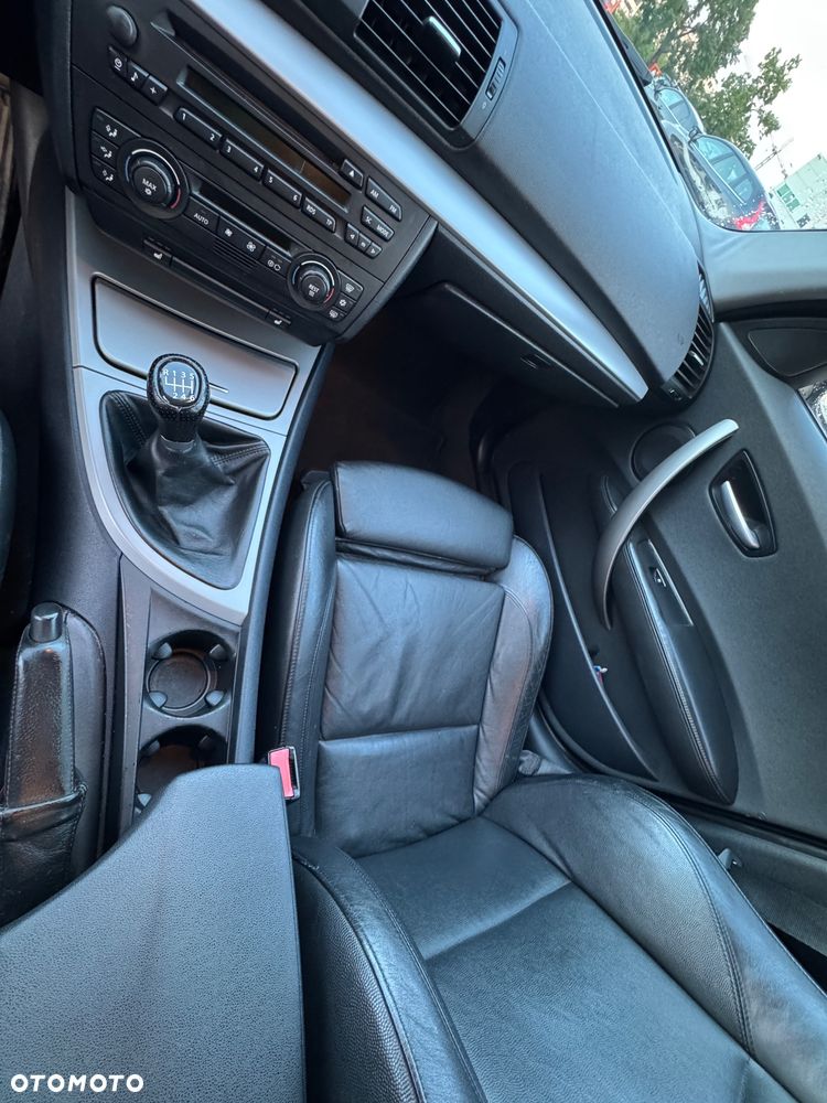 BMW Seria 1 120i - 21