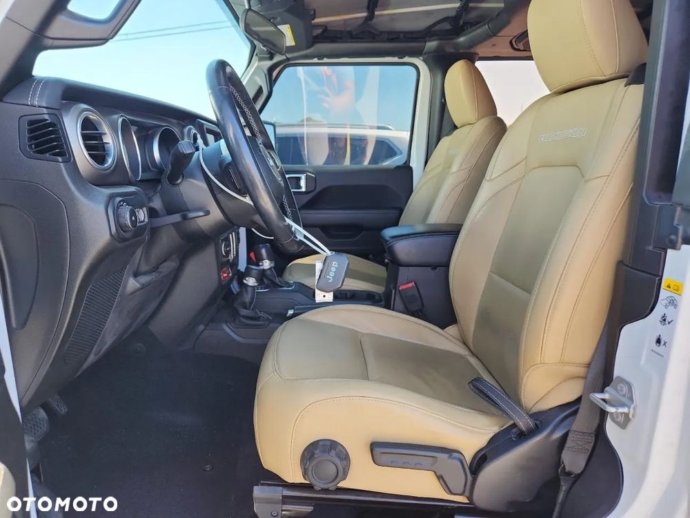 Jeep Wrangler - 7