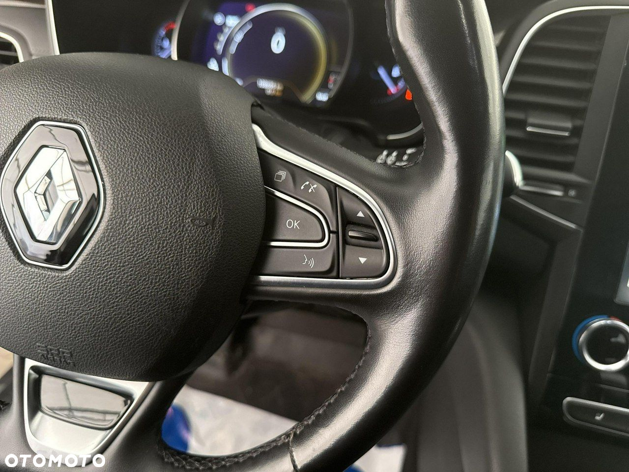 Renault Talisman - 27