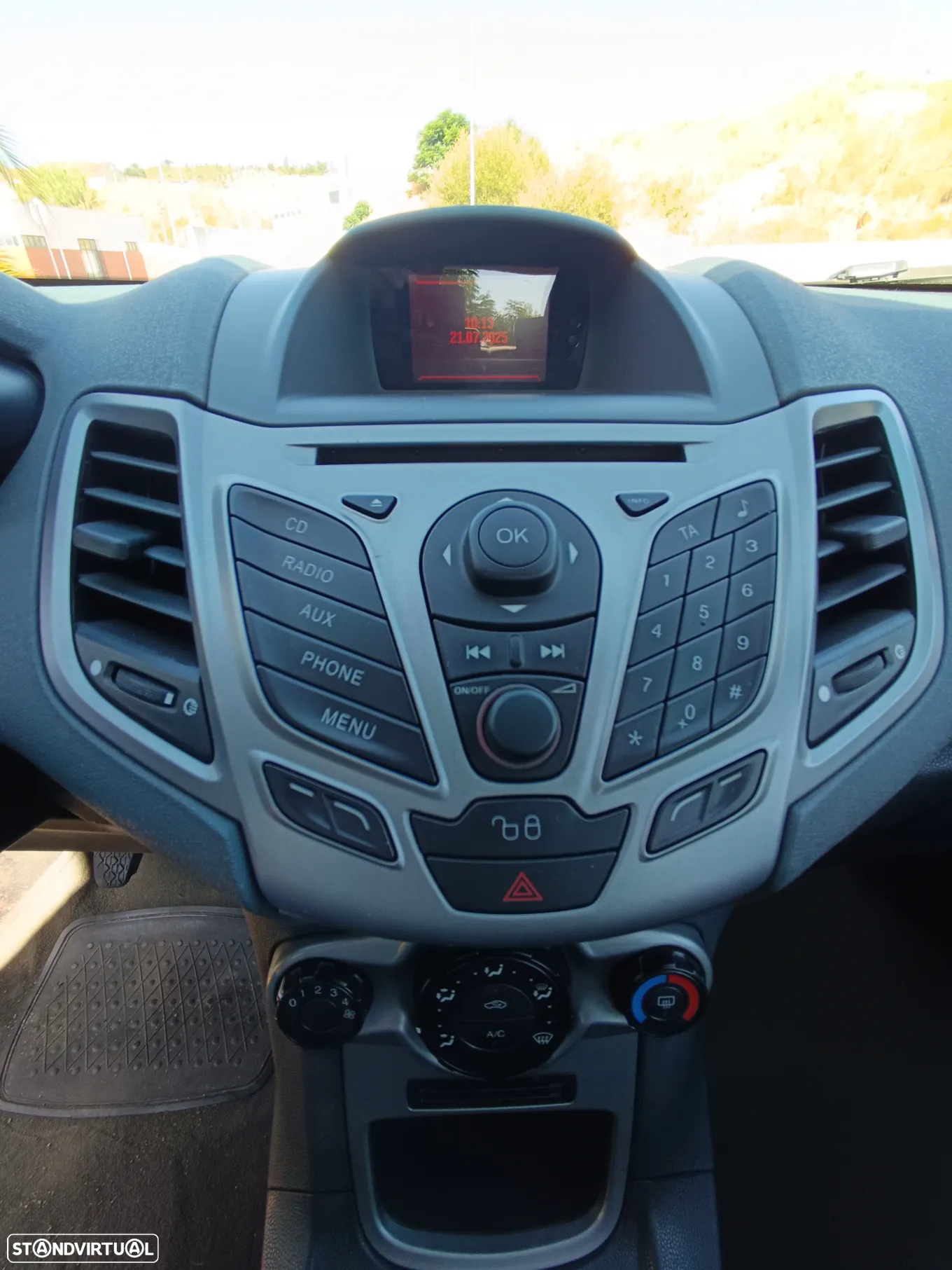 Ford Fiesta 1.6 TDCi ECOnetic - 14