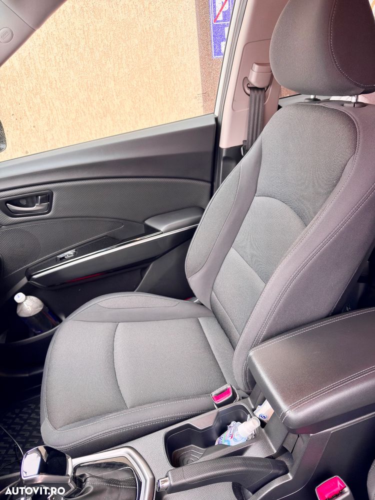 SsangYong Tivoli Grand - 21