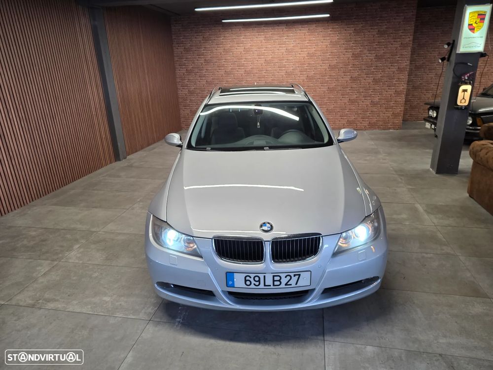 BMW 320 d Navigation - 14