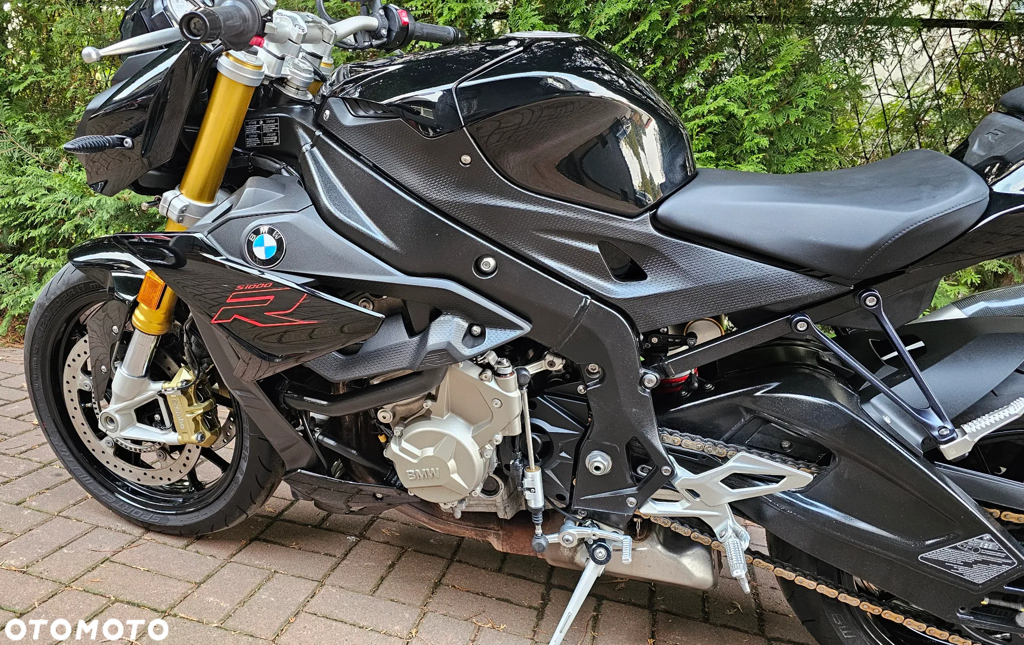 BMW S - 17