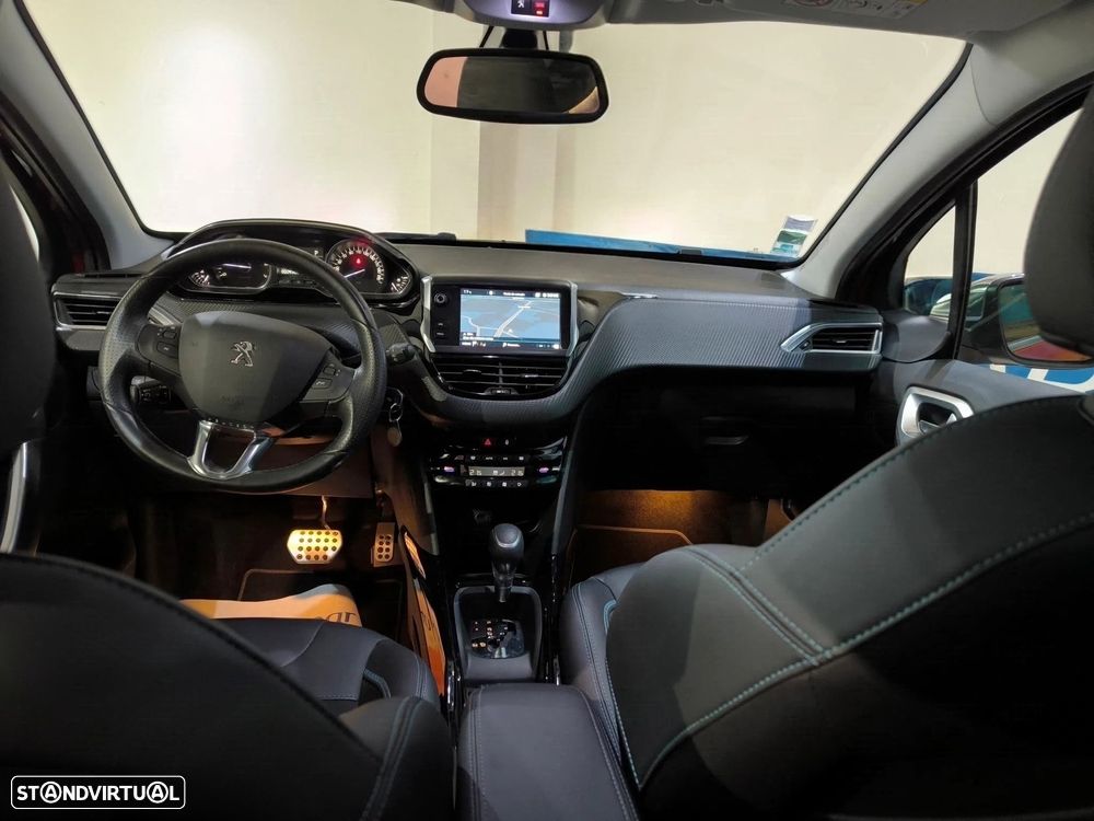 Peugeot 2008 PureTech 110 Stop&Start EAT6 Crossway - 19
