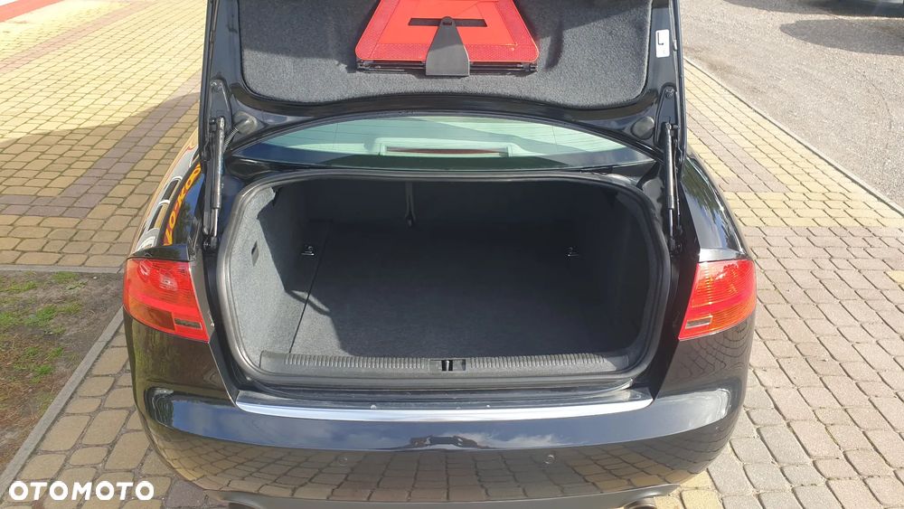 Audi A4 Limousine 1.8 T quattro - 9