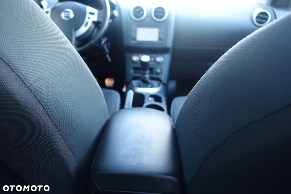 Nissan Qashqai 1.5 dCi DPF acenta - 23