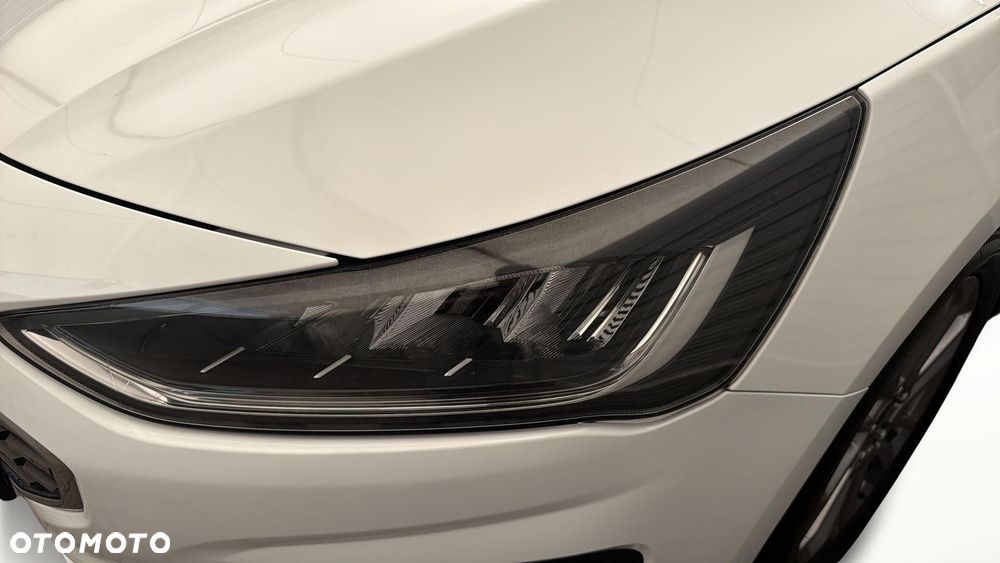 Ford Focus 1.0 EcoBoost mHEV Titanium X - 17