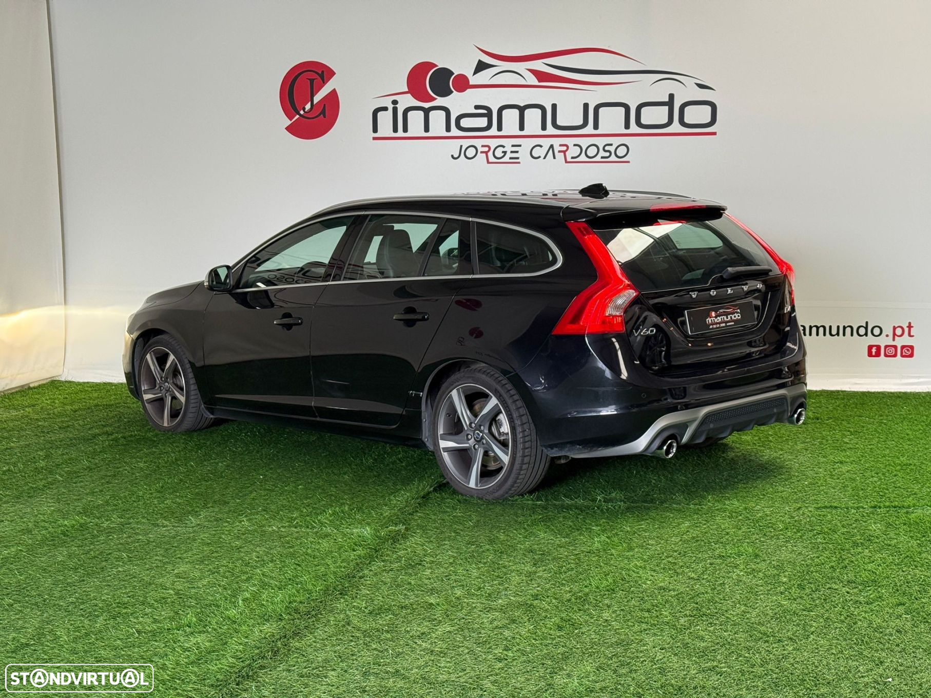 Volvo V60 2.0 D4 R-Design - 6