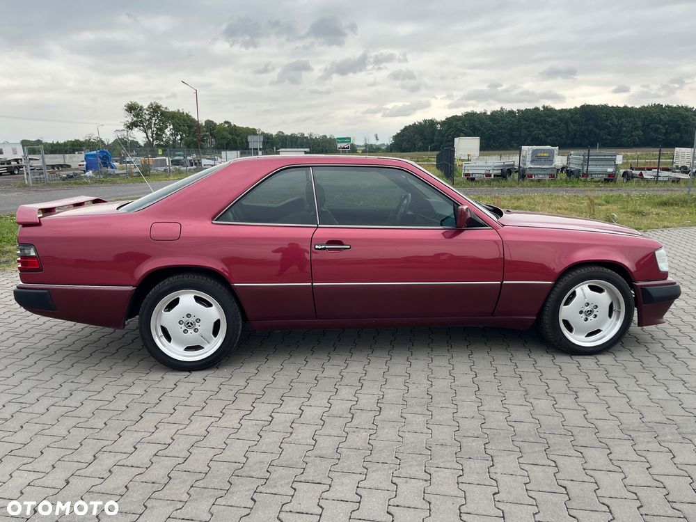 Mercedes-Benz W124 (1984-1993) - 9