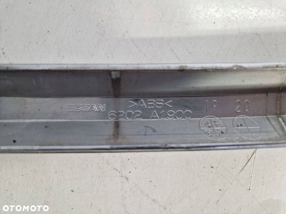chrom atrapy chłodnicy grill nissan leaf ii ze1 eu - 9