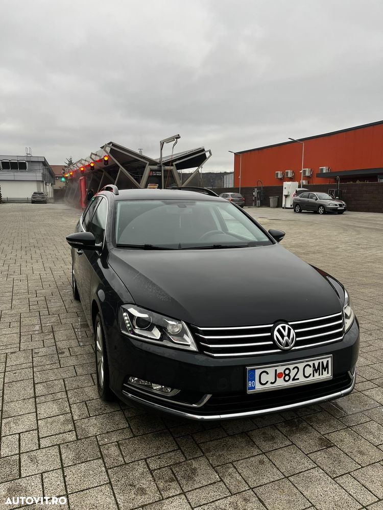 Volkswagen Passat 2.0 TDI Blue TDI DSG Highline - 15