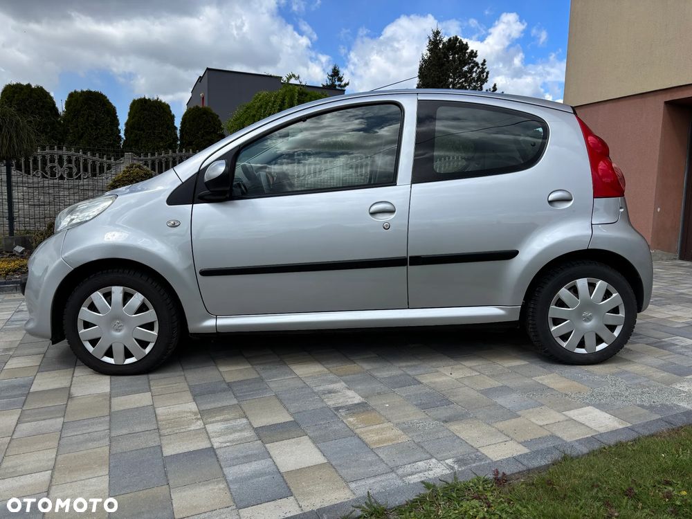 Peugeot 107 1.0 Trendy - 3
