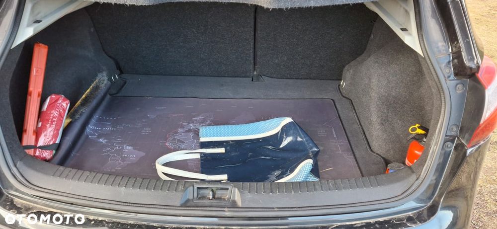 Nissan Qashqai 2.0 dCi 4x4 Visia EU5 - 9