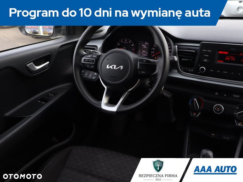 Kia Rio - 9