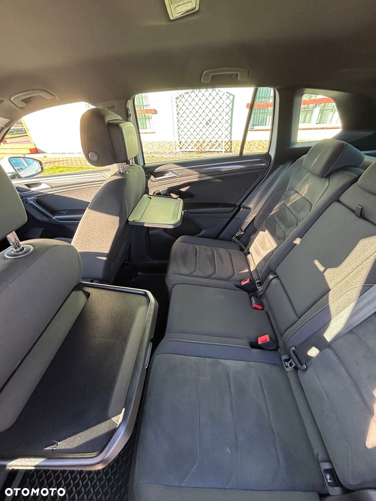 Volkswagen Tiguan 2.0 TDI SCR 4MOTION DSG Comfortline - 4