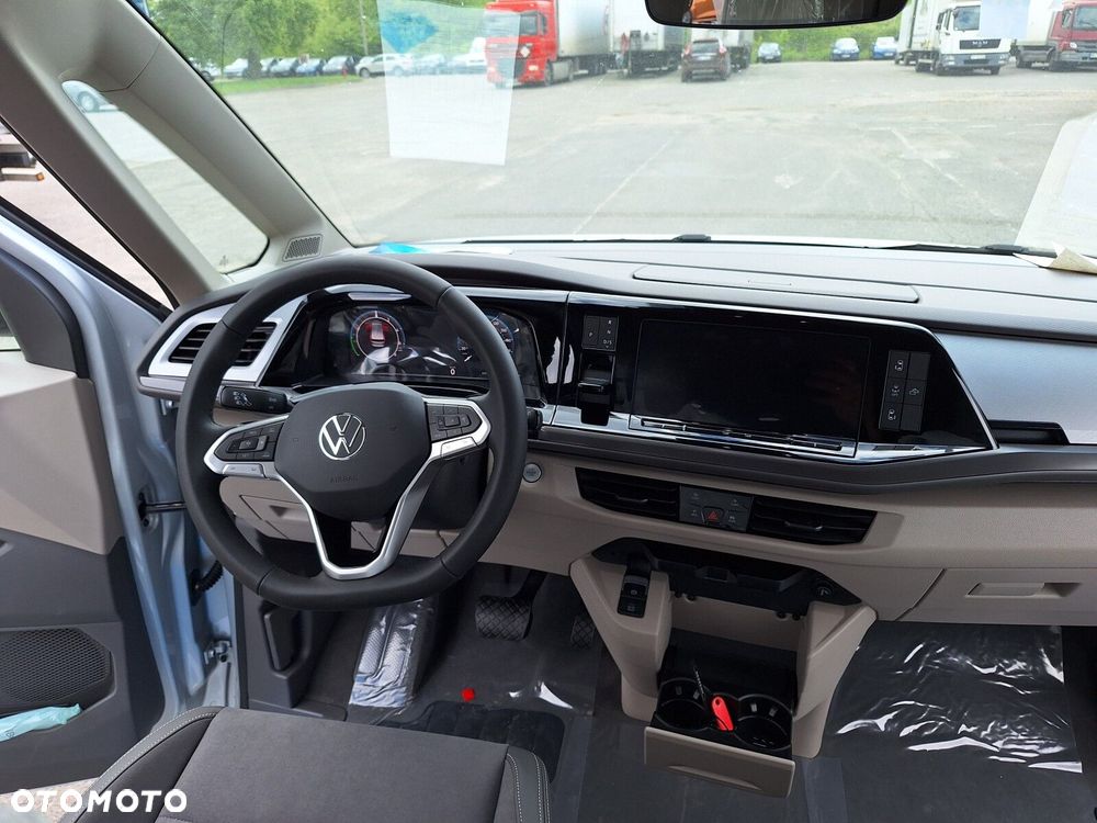 Volkswagen California - 11