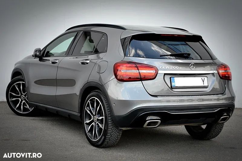 Mercedes-Benz GLA 200 (CDI) d 7G-DCT AMG Line - 6