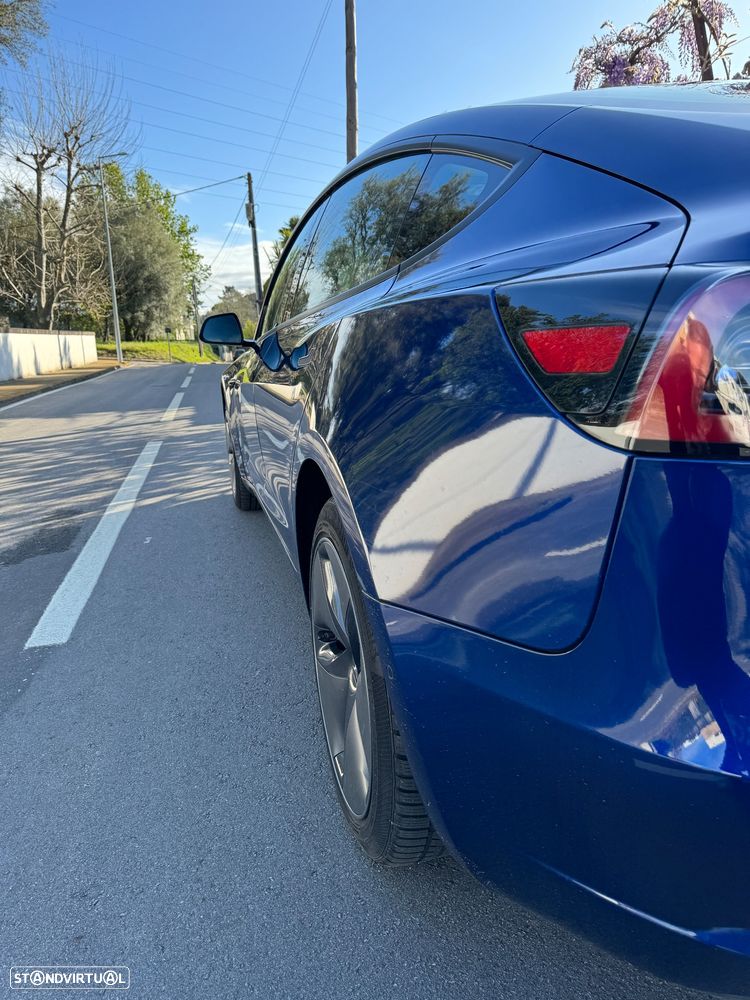 Tesla Model 3 Standard Range Plus RWD - 4