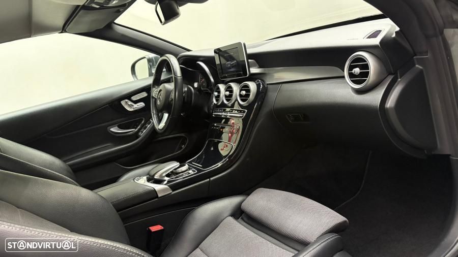 Mercedes-Benz C 220 d Cabrio Aut. - 29