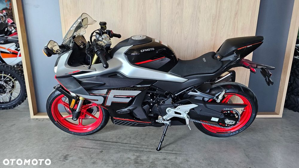 CFMoto 450SR - 2