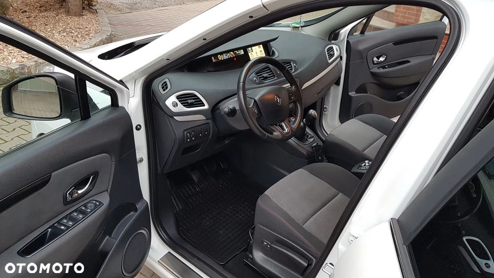 Renault Scenic 1.5 dCi Limited - 35