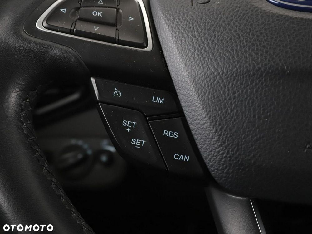 Ford Kuga 2.0 TDCi AWD Titanium - 30