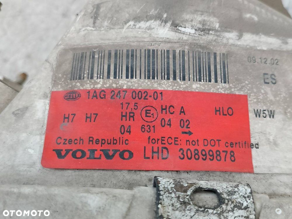 LAMPA PRZÓD LEWA VOLVO V40 ( 95-04 ) 1AG247002-01  30899878 - 8