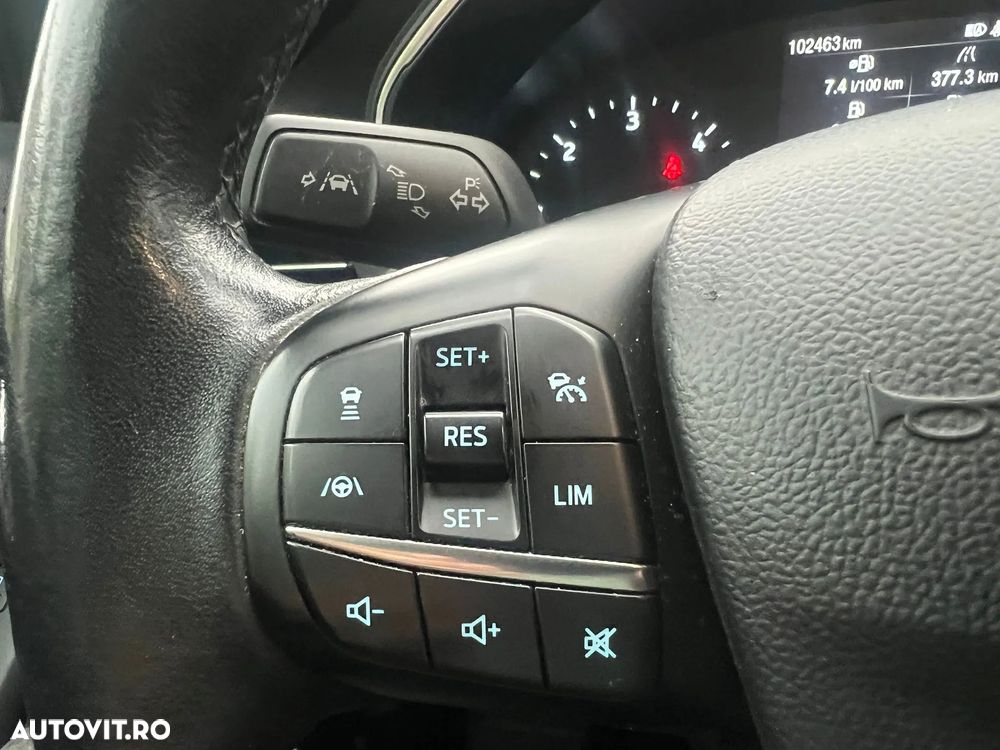 Ford Focus 1.5 EcoBlue Titanium Business - 13