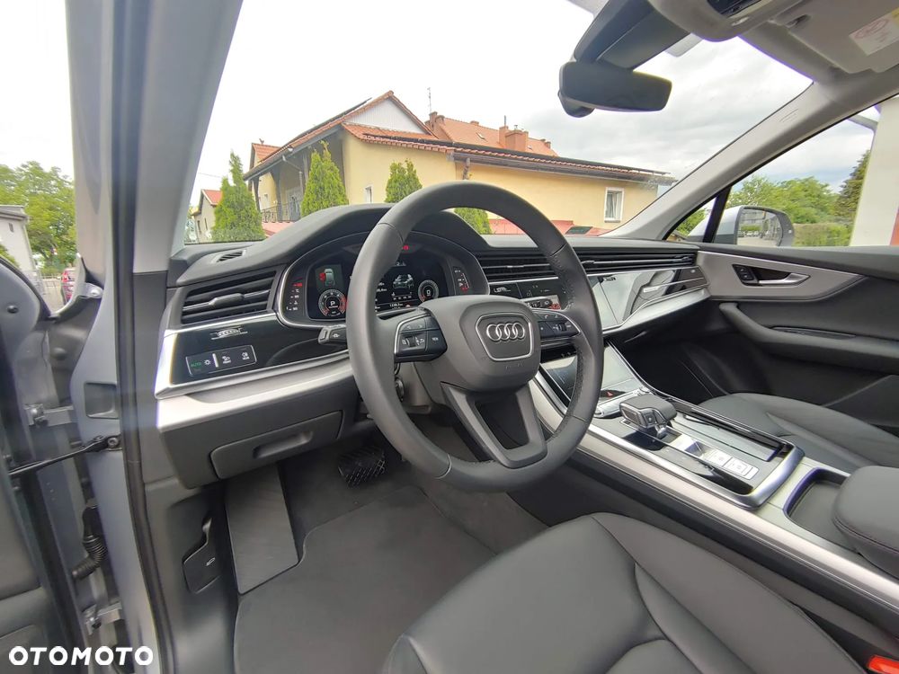 Audi Q7 - 4
