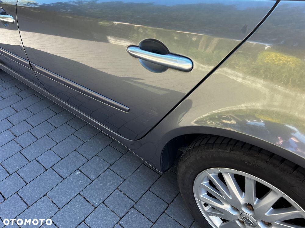 Renault Laguna 1.9 dCi Luxe Privilege - 23