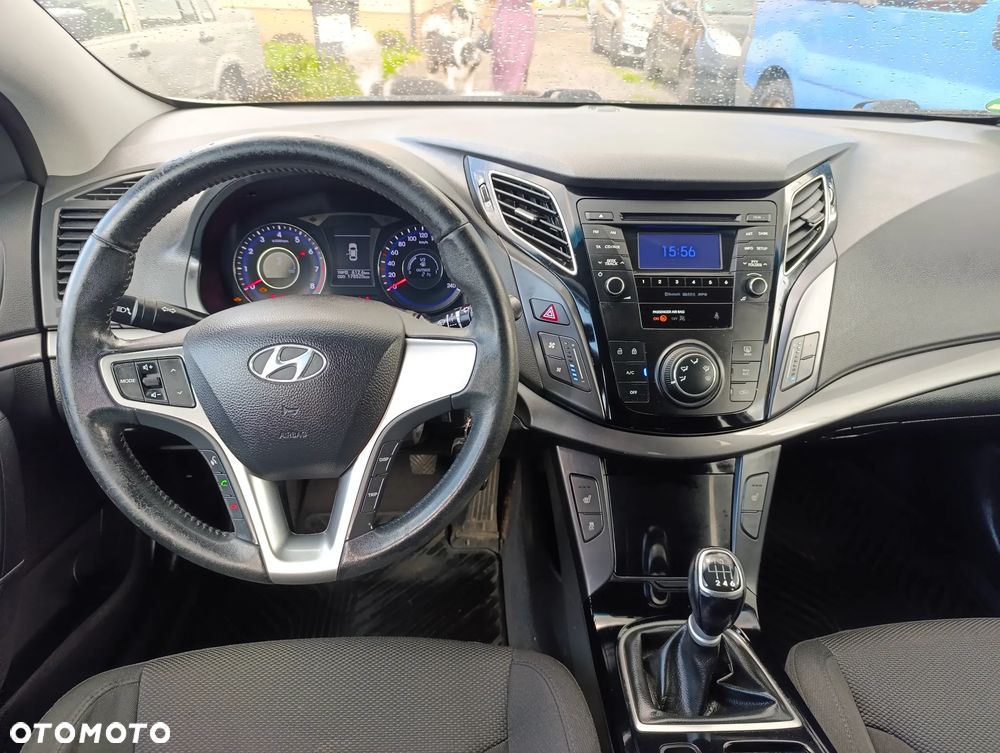 Hyundai i40 i40cw 1.6 Fifa World Cup Edition - 4
