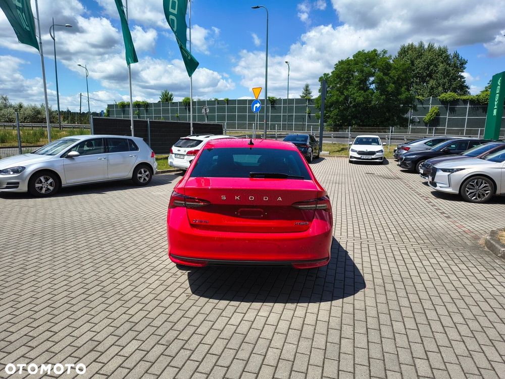 Skoda Octavia 1.5 TSI mHEV Drive Selection DSG - 7