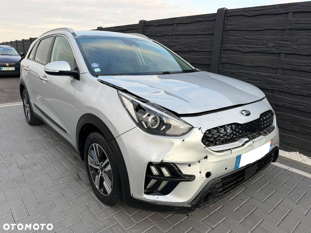 Kia Niro 1.6 GDI 2WD Vision - 25
