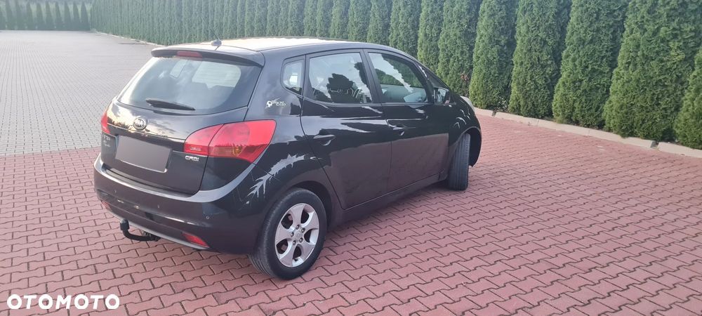 Kia Venga - 3