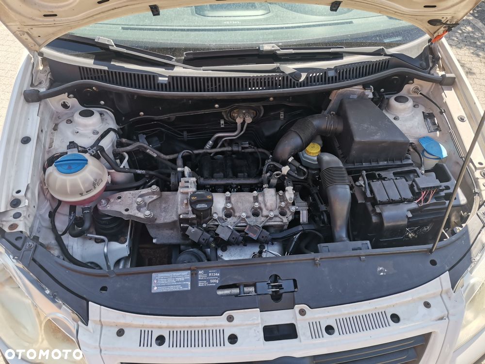 Volkswagen Polo - 6