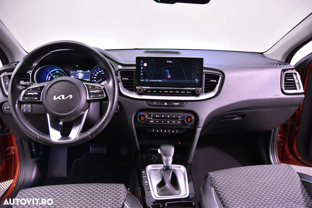 Kia XCeed - 9