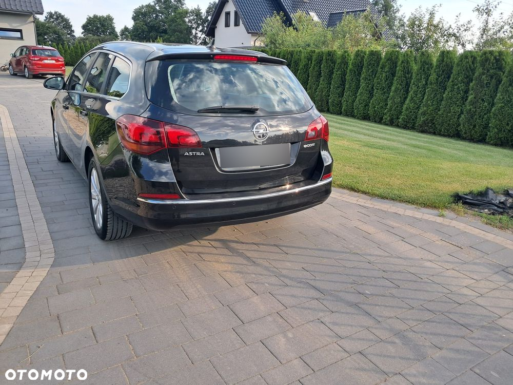 Opel Astra - 4