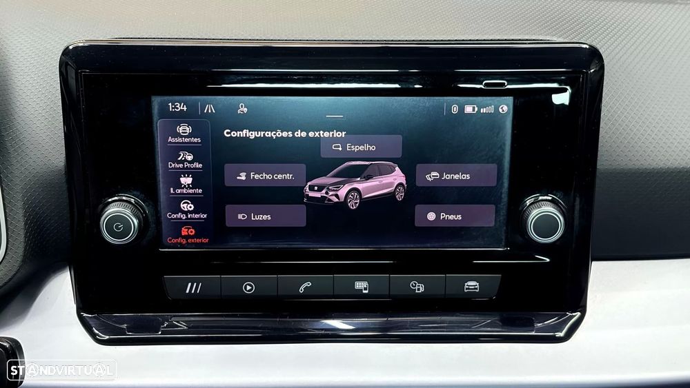 SEAT Arona 1.0 TSI FR - 38