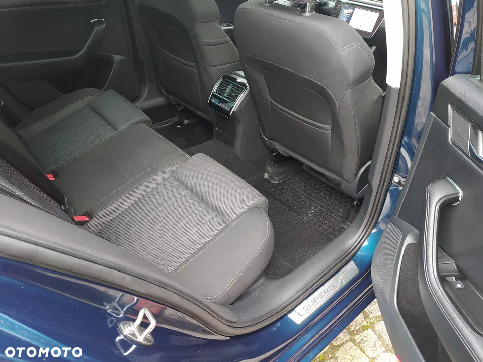 Skoda Superb 1.4 TSI Plug-In Hybrid Ambition DSG - 9