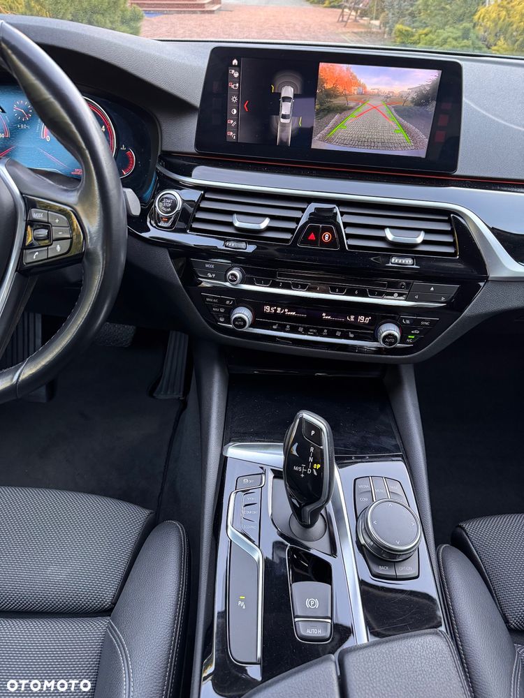 BMW Seria 5 - 17