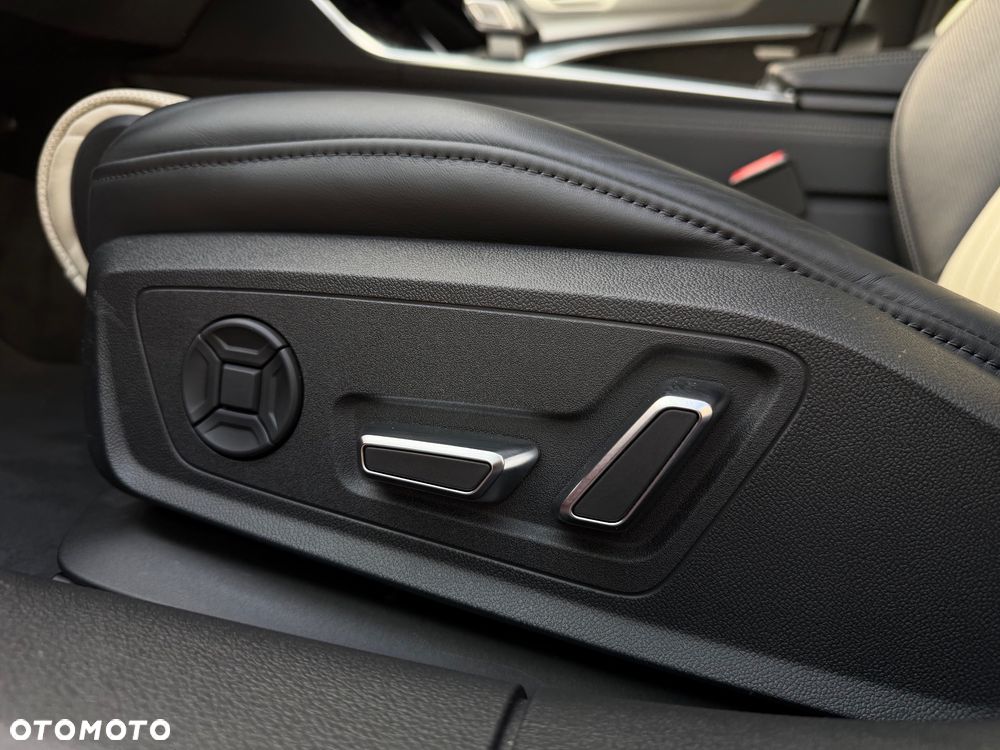 Audi A6 Avant 55 TFSI e quattro S tronic S line - 30