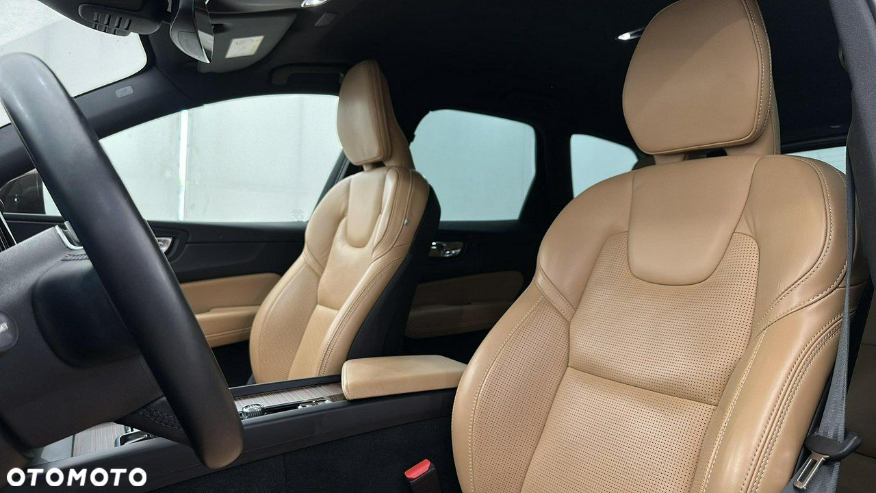 Volvo XC 60 - 10