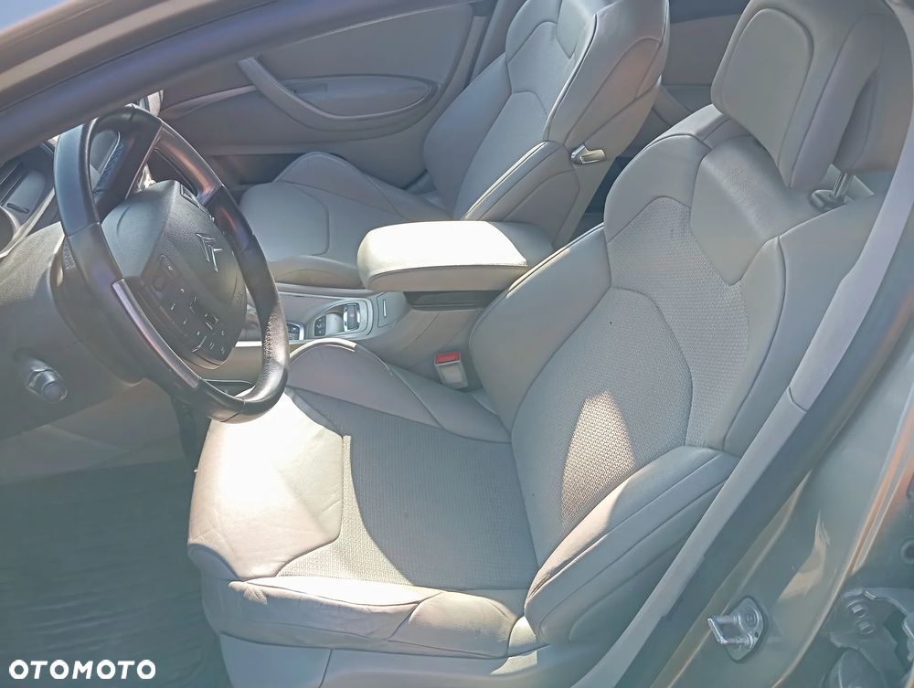 Citroën C5 2.0 HDi Exclusive - 2