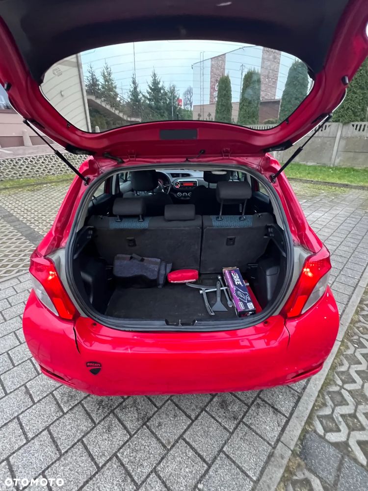 Toyota Yaris 1.0 Luna EU5 - 8