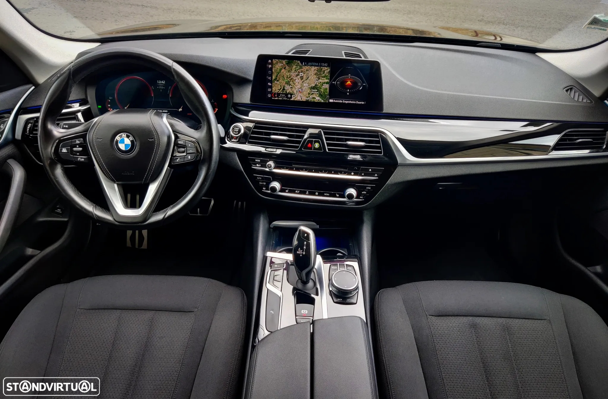 BMW 530 i Touring Aut. - 11