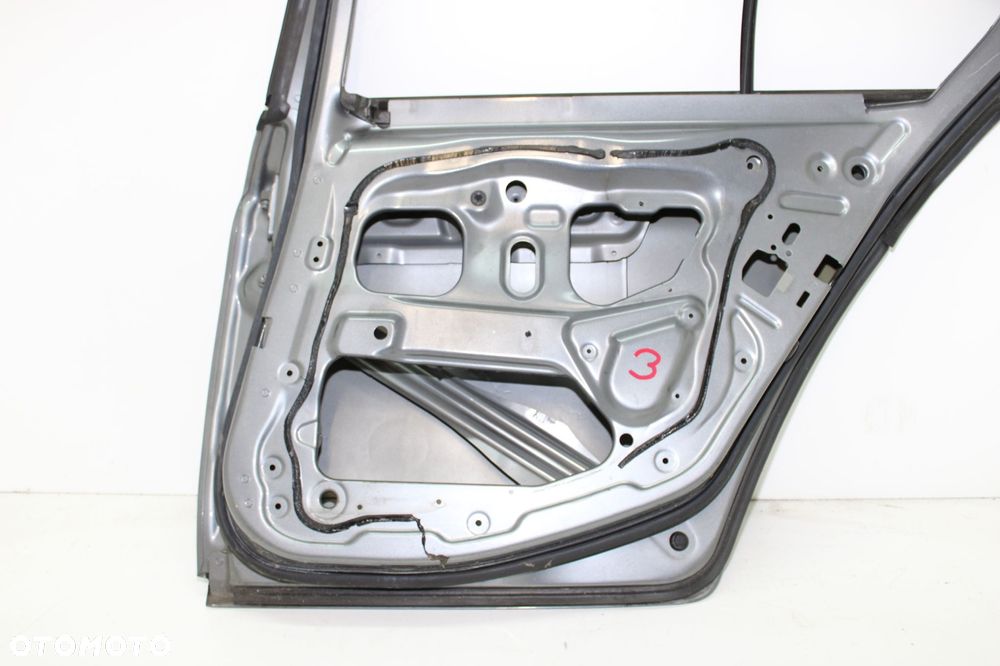 BMW F10 DRZWI PRAWE TYŁ TYLNE - 8