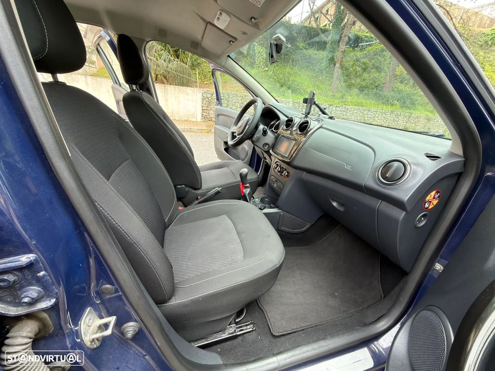 Dacia Sandero 0.9 TCe Comfort Bi-Fuel - 32