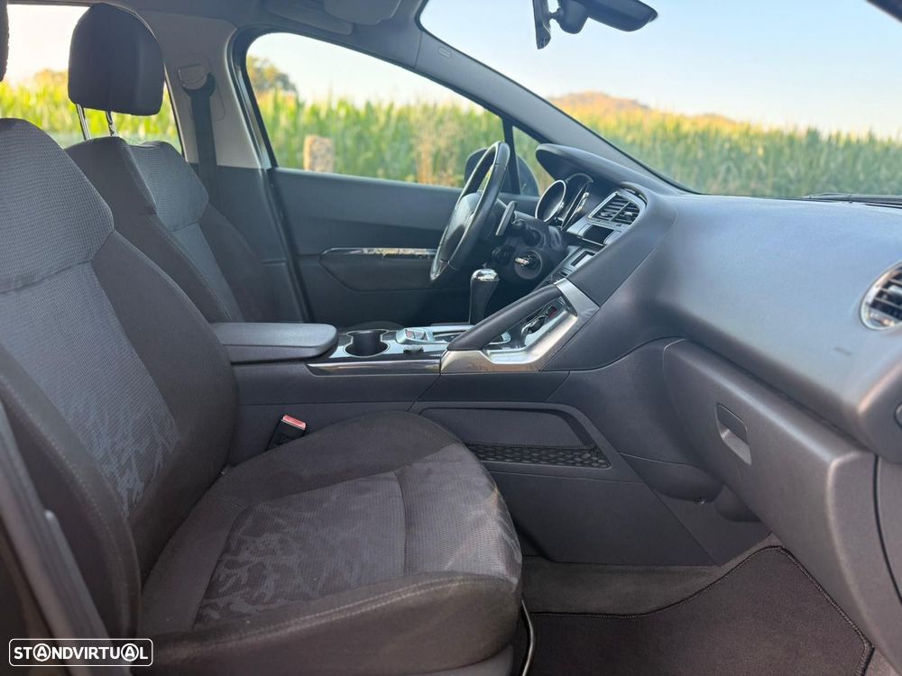 Peugeot 3008 1.6 HDi Executive CMP6 - 7