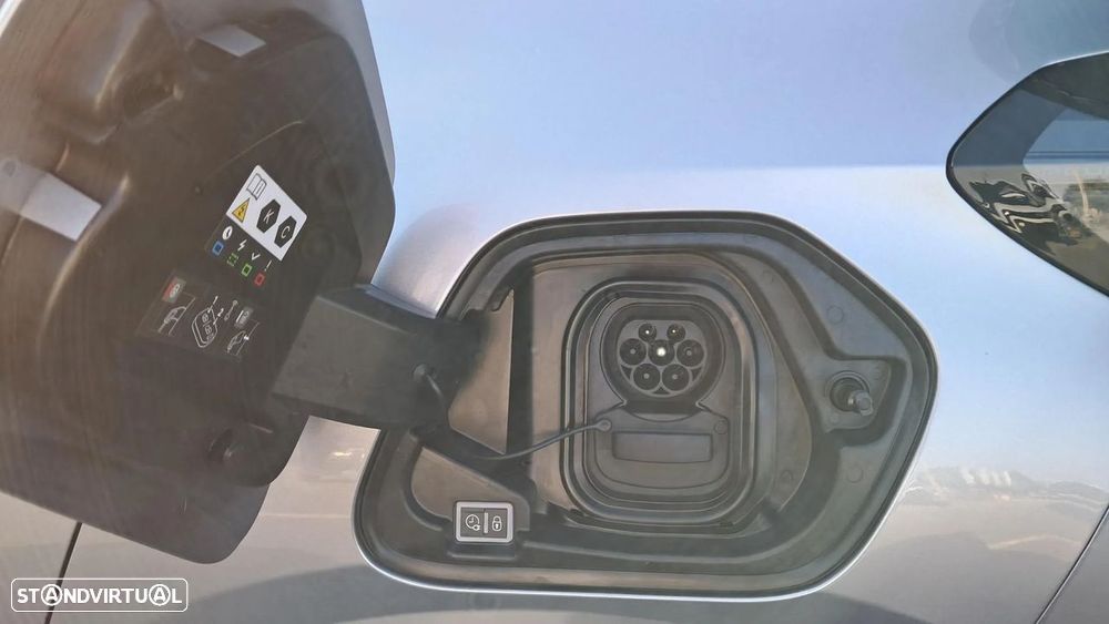 Peugeot e-208 51 kWh Allure - 12